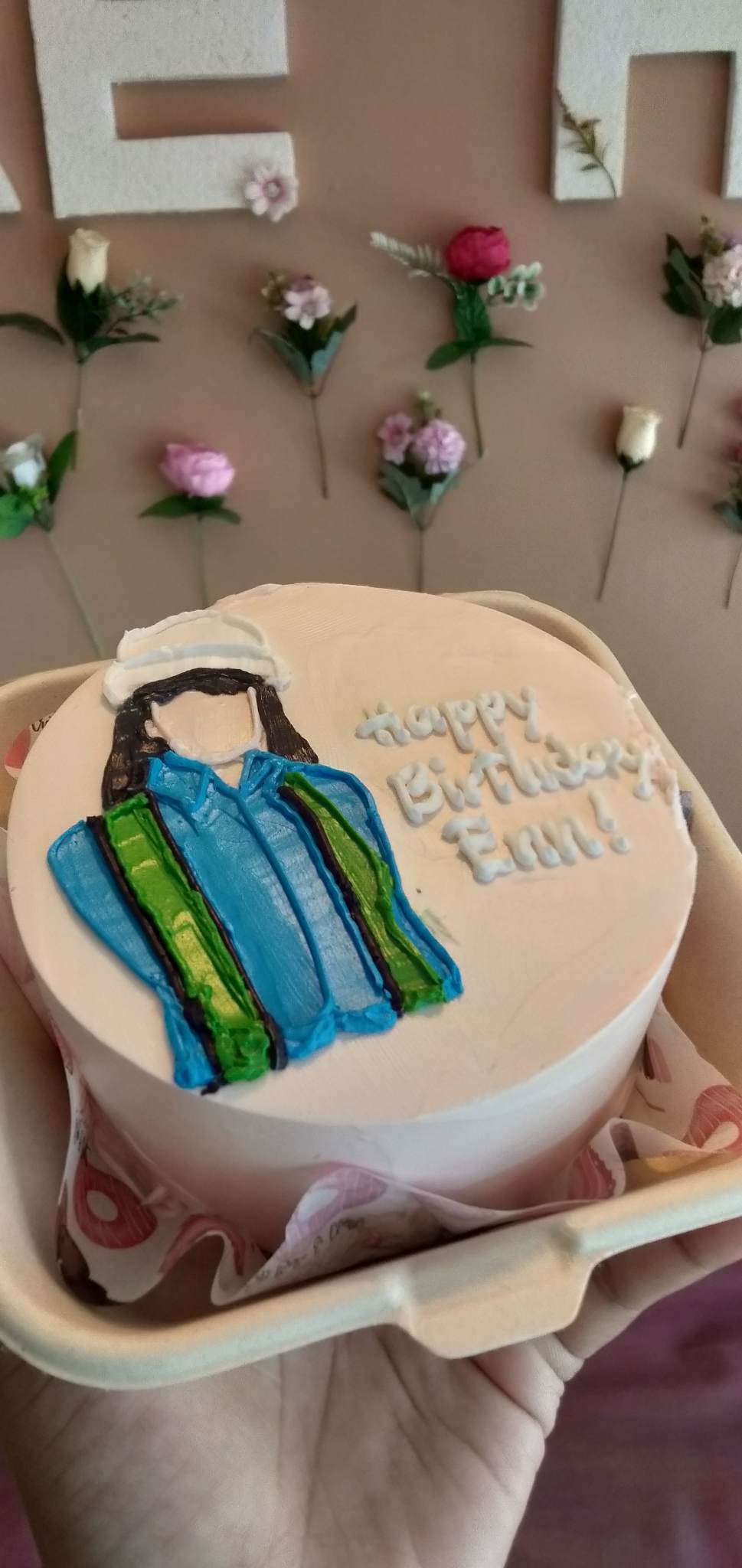 Custom Cake X Inches Happy Birthday Enn Pipie Co Bread Cake