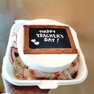 Custom Soft Icing Cake- HAPPT TEACHER'S DAY - 4x2 inches