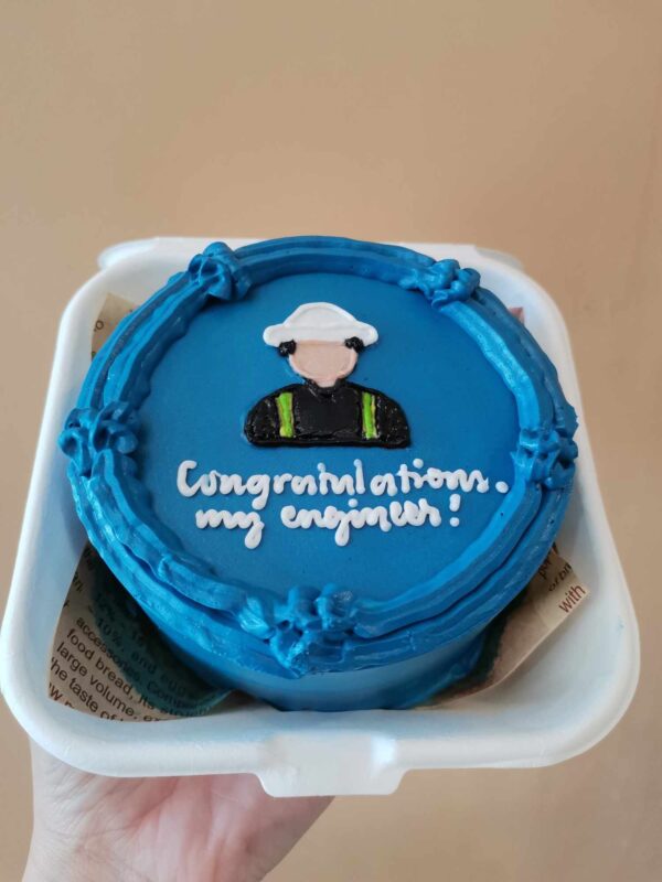 Custom Soft Icing Cake - 4x2 inches - Congratulations, my engineer!